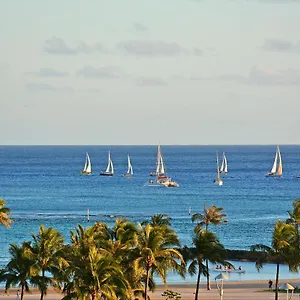 https://regency-on-beachwalk-46.hotelsinhawaii.org
